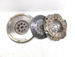 Kaksoismassaväkä A6510304105 - Mercedes W204 C207 W212 2.2 CDI