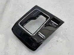 Jeep Compass II vaihteenvalitsin-kehys OEM 6WG77DX8AD