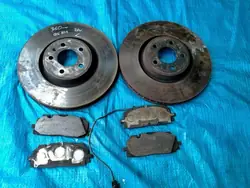 Bremscheiben & Beläge Audi Q5 80A OEM 310126173915