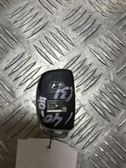 Hyundai i40 sleutel of kaart OEM FBZ14473 - Gebruikt