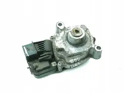 Moteur réducteur BMW X5 F15 2016 OEM 15296F2146