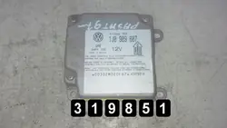 Käytetty VW Passat ECU OEM AM-319851 vuodelta 1997