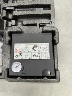 OEM 760012115H Kofferbak Schuimset Touareg III