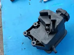 Réservoir direction assistée Mercedes W211 OEM 7691462126