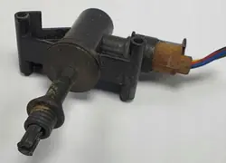 Mercedes-Benz OE Türschlossaktuator links vorne W126