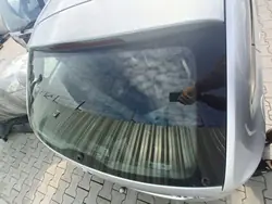Vitre Arrière SKODA RAPID OEM 43R-00048