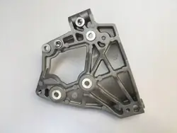 Ford Kuga III Ilmastointipumpun Kiinnike OEM LX6Q-10K360-AA