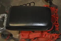 Audi A6 C6 Käsinoja OEM 4f0 Musta Nahka Käytetty