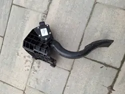 Pedal del acelerador Ford F150 2009-2014 OEM 9L3A-9F836-AC