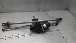 Tuulilasinpyyhkijän mekanismi Audi A6 C5 2.5 TDI