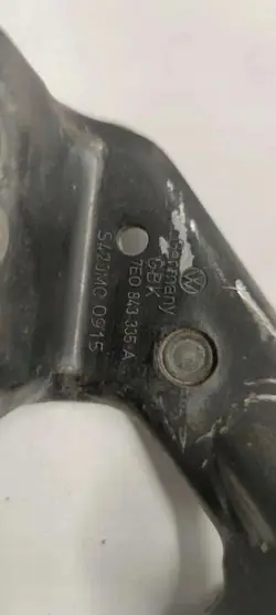 VW OEM 7E0843335A schuifdeur midden scharnier