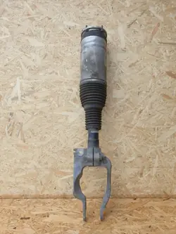 Fram Vänster Stötdämpare OEM DPLA-3C286-CG