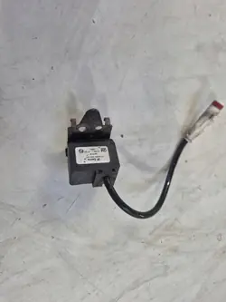 Sensor Suspensión IDS Delantero OEM 002455000047