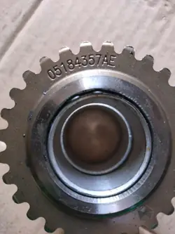 Steuerritzel OEM 05184357AE für Jeep Cherokee 3.2L