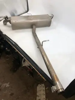 Gebruikte Jeep OE Uitlaatdemper OEM 52233360 voor Compass