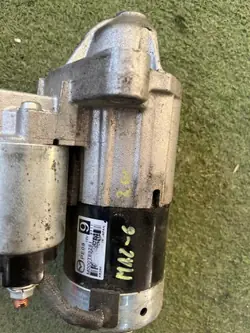 Starter MAZDA 6 1.8 2.0 16V M000T32871