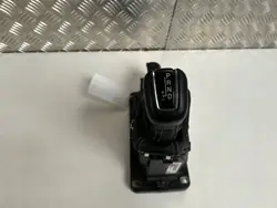 Volvo XC60 2018 Versnellingspook OEM 32240021 - Gebruikt