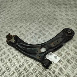 AUDI Q2 2.0 TDI Braccio di Sospensione Anteriore Inferiore 81A407152F