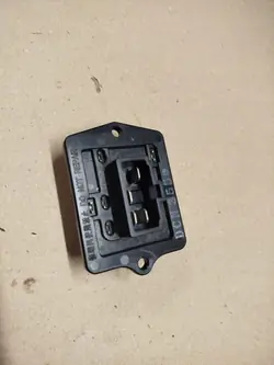 Gebläsewiderstand OEM 74240-65D01 für Suzuki Grand Vitara