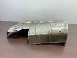 FBZ28222 Pakoputken lämpökilpi Subaru Outback