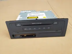 CD-vaihtaja OEM 8T1035110C Audi A4 B8/A5 8T