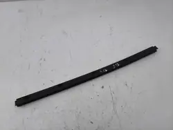 Joint de vitre porte arrière gauche Tesla AMD134432