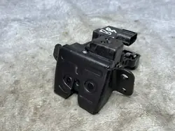 Bagagelås 81230-3W000 Kia Sportage III 14-15