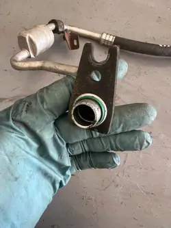 Tuyau Climatisation Renault Kangoo I OEM 8200198551