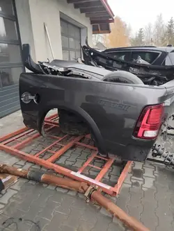 Stänkskärm OEM RAM44511 för Dodge RAM 1500 2009-2018