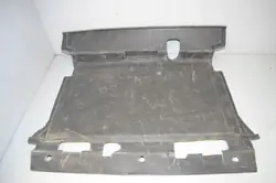 BMW G26 i4 Tavaratilan äänieristys OEM 7951243