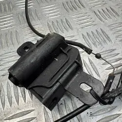 DAFFA OEM Motorhuvelås Set för Volvo V40 II