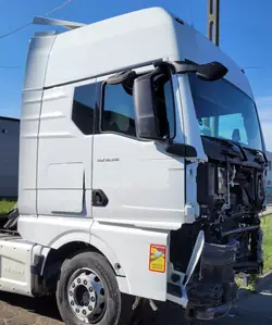 Ohjaamon runko ovilla MAN TG3 TGX GX/XXL OEM xA