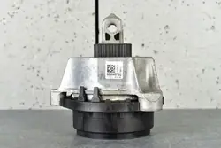 BMW G30 F90 F91 X5 G05 X6 G06 Moottorin Kiinnike Vasemmalle 6860457