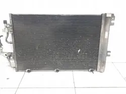 Condensador AC OEM 13129192 para Opel Astra H Zafira B