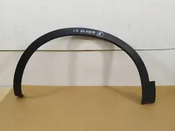 Vasen etulokasuojan trimmi Nissan Qashqai J10 2006-2014