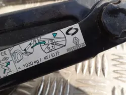 Dacia Dokker 2015 Domkraft och Verktyg OEM 995509914R