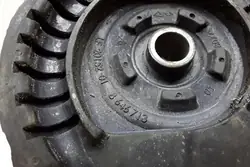 Fjädringsdelar VOLVO V70 II 8646713