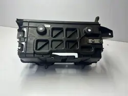 Support batterie Maserati Levante OEM 05112061A