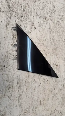 Cubierta Triángulo Espejo Izquierdo Tesla Model Y OEM C031S101