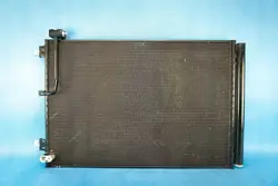 Audi A8 S8 AC-kondensaattori OEM 4H0260401F 4H0260403F