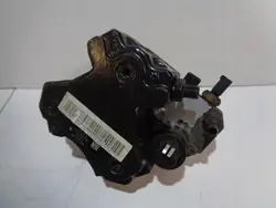 Mercedes W169 2.0 CDI Polttoainepumppu OEM A6400700701
