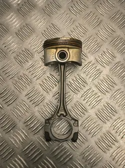Pistón Toyota OEM 1320129757 para Yaris 2020
