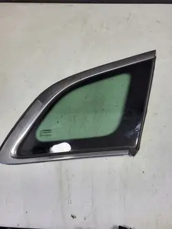 OEM 833069655R Karossglas Bak Vänster Renault Kadjar