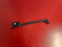 BMW iX bakdörr fönsterpackning OEM 8491333