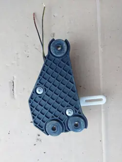 OEM 13199007 Klepvergrendelingsactuator Opel Meriva