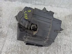 Audi A8 Ilmansuodattimen Kotelo 4E0129620D