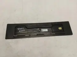 Tesla Model Y Takaosan rekisterikilven kiinnike OEM 1531450-00-A