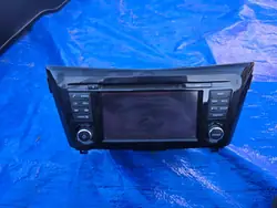 Rádio Navegação Nissan Qashqai II J11 OEM 25915HV02A
