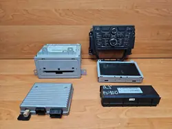 OEM radiopanel display DVD 800 för Opel Astra J svart
