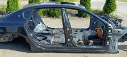 PRPRAWMASER Pilar da porta direito Maserati Quattroporte VI